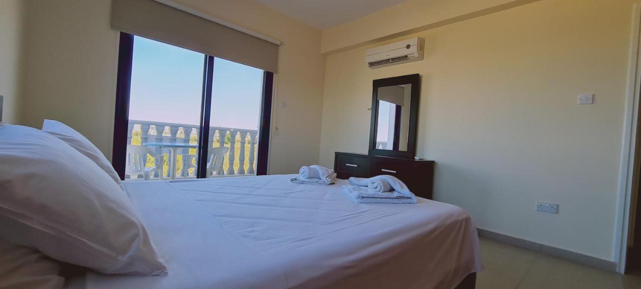Stay Trinity Beach Apts Paralimni Exterior foto