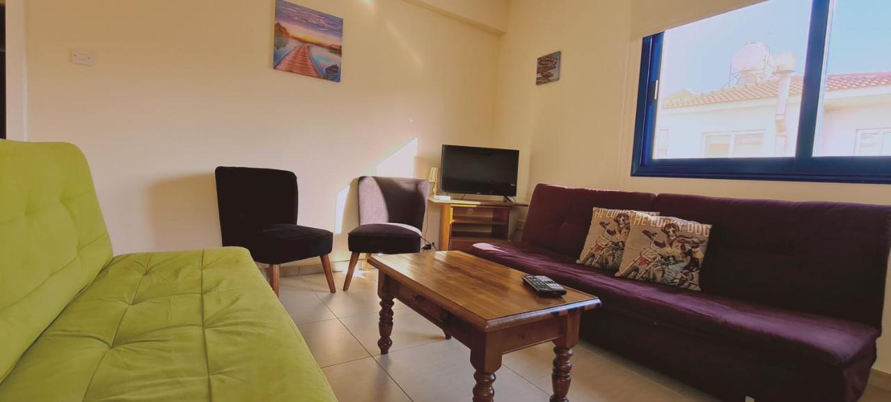 Stay Trinity Beach Apts Paralimni Exterior foto